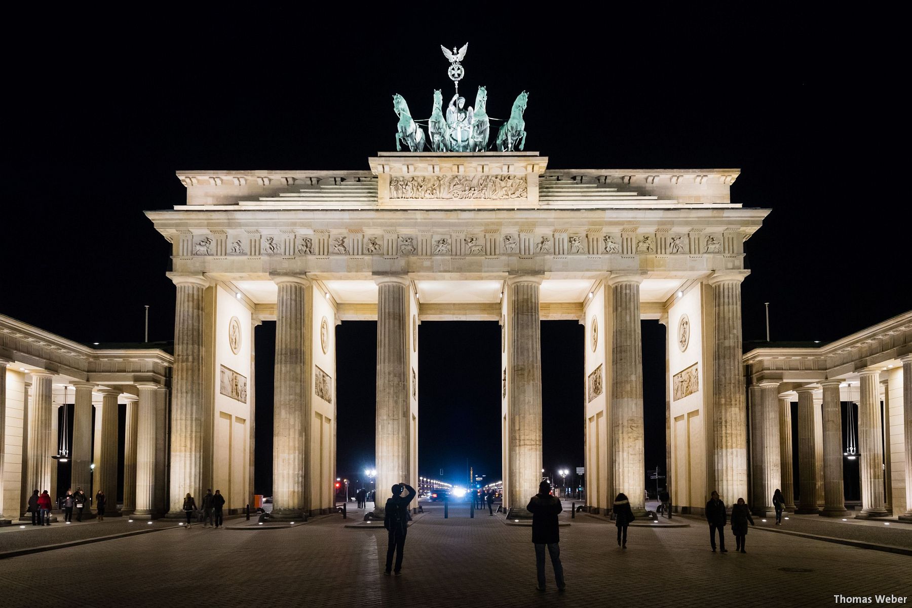 Fotograf Thomas Weber aus Oldenburg: Das Brandenburger Tor in Berlin bei Nacht