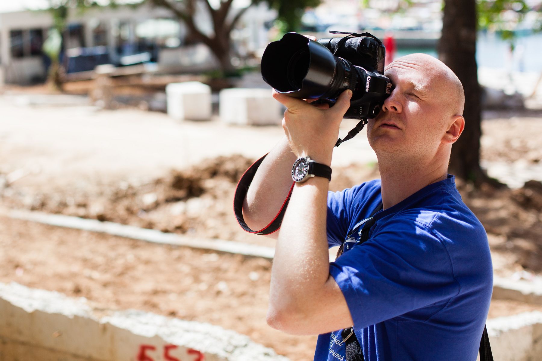 Fotograf Thomas Weber bei der Arbeit, Foto: Steffen Löffler