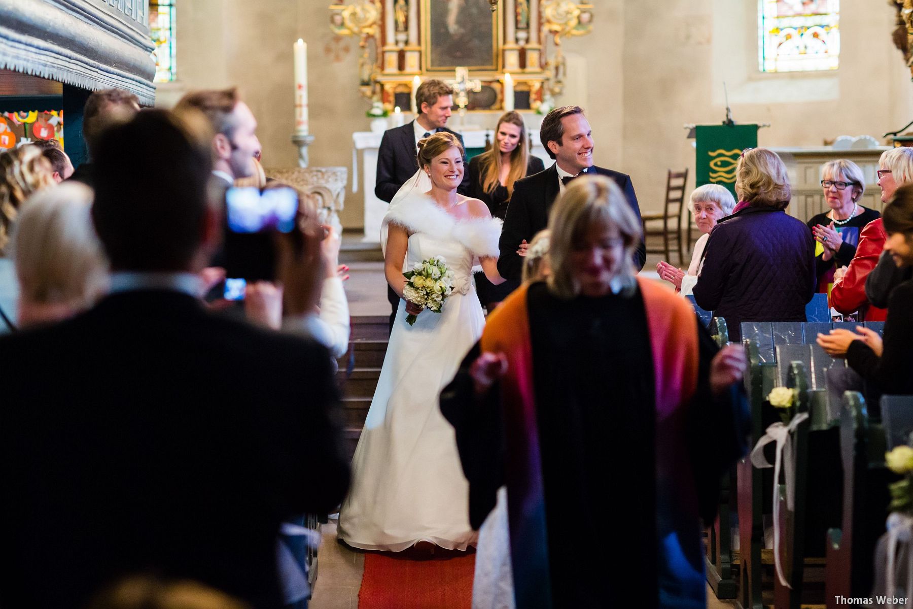 Hochzeitsfotograf Rastede: Kirchliche Trauung in der St. Ulrichs Kirche Rastede und Hochzeitsfeier in der Eventscheune St Georg Rastede mit dem Catering von Split Food (Michael Niebuhr) aus Oldenburg (15)