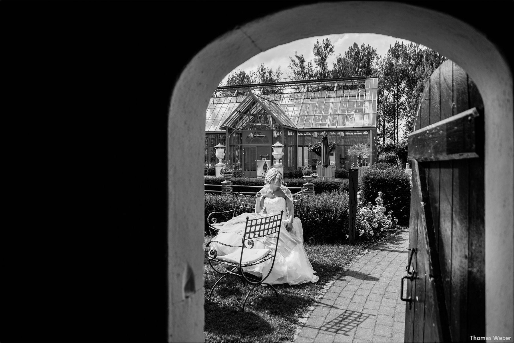 Hochzeitsfotograf Thomas Weber aus Oldenburg: Hochzeitsreportage und Hochzeitsfotos der standesamtlichen Trauung im Schloss Oldenburg, kirchlichen Trauung in der Lambertikirche Oldenburg und Hochzeitsfeier auf dem Gut Horn Gristede