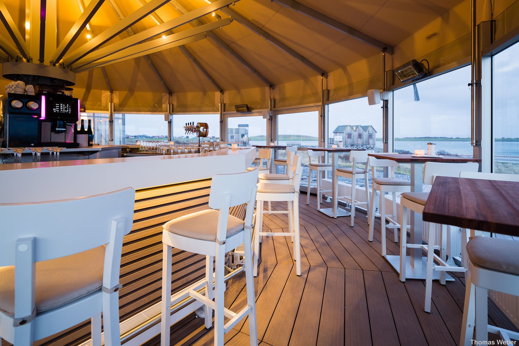 Fotograf Thomas Weber aus Oldenburg: Werbefotos des Neys Place auf Norderney für Hinsche Gastrowelt Oldenburg