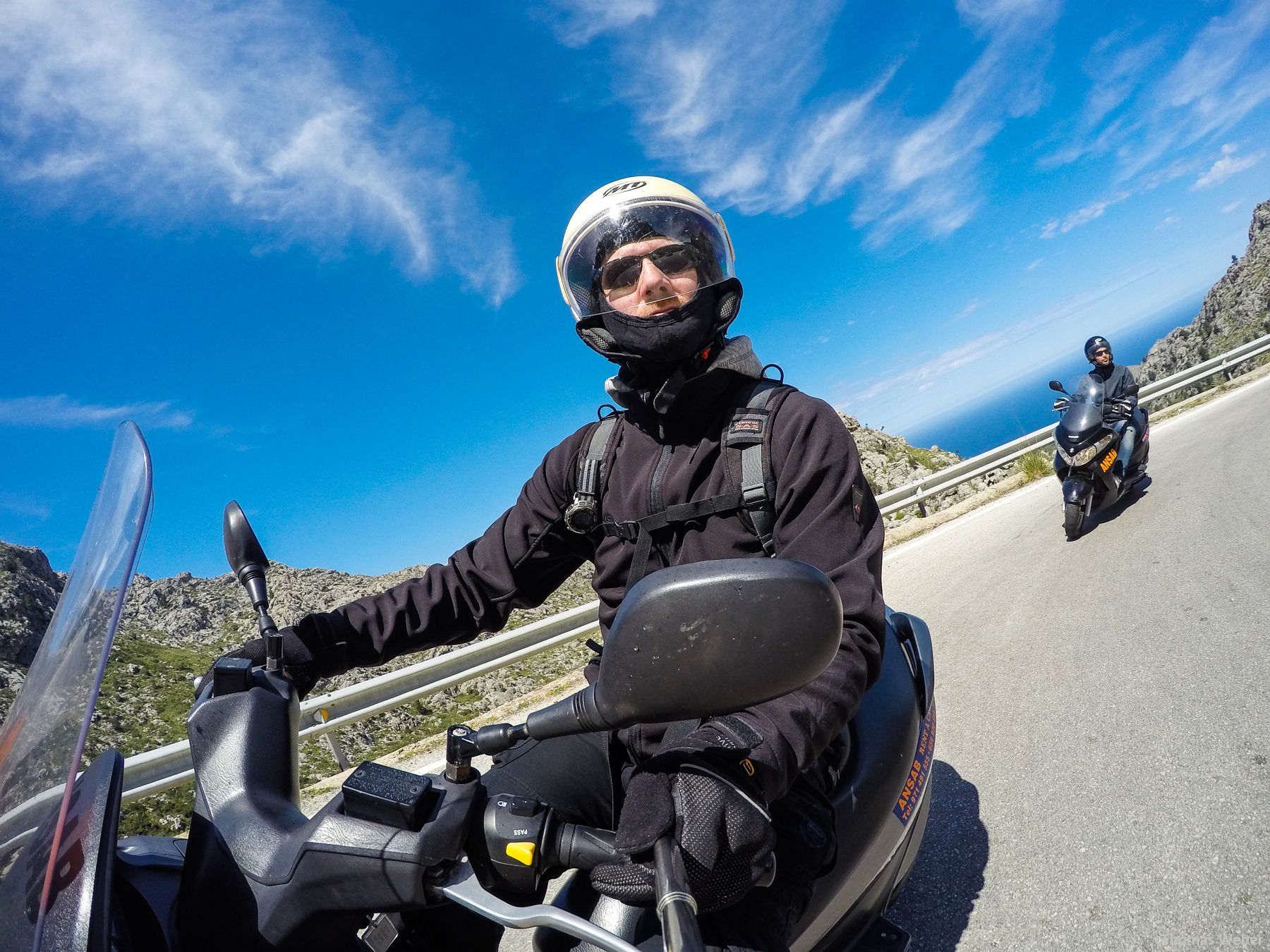 Fotograf Thomas Weber aus Oldenburg: Diverse Touren mit 125er Rollern im Frühjahr über Mallorca