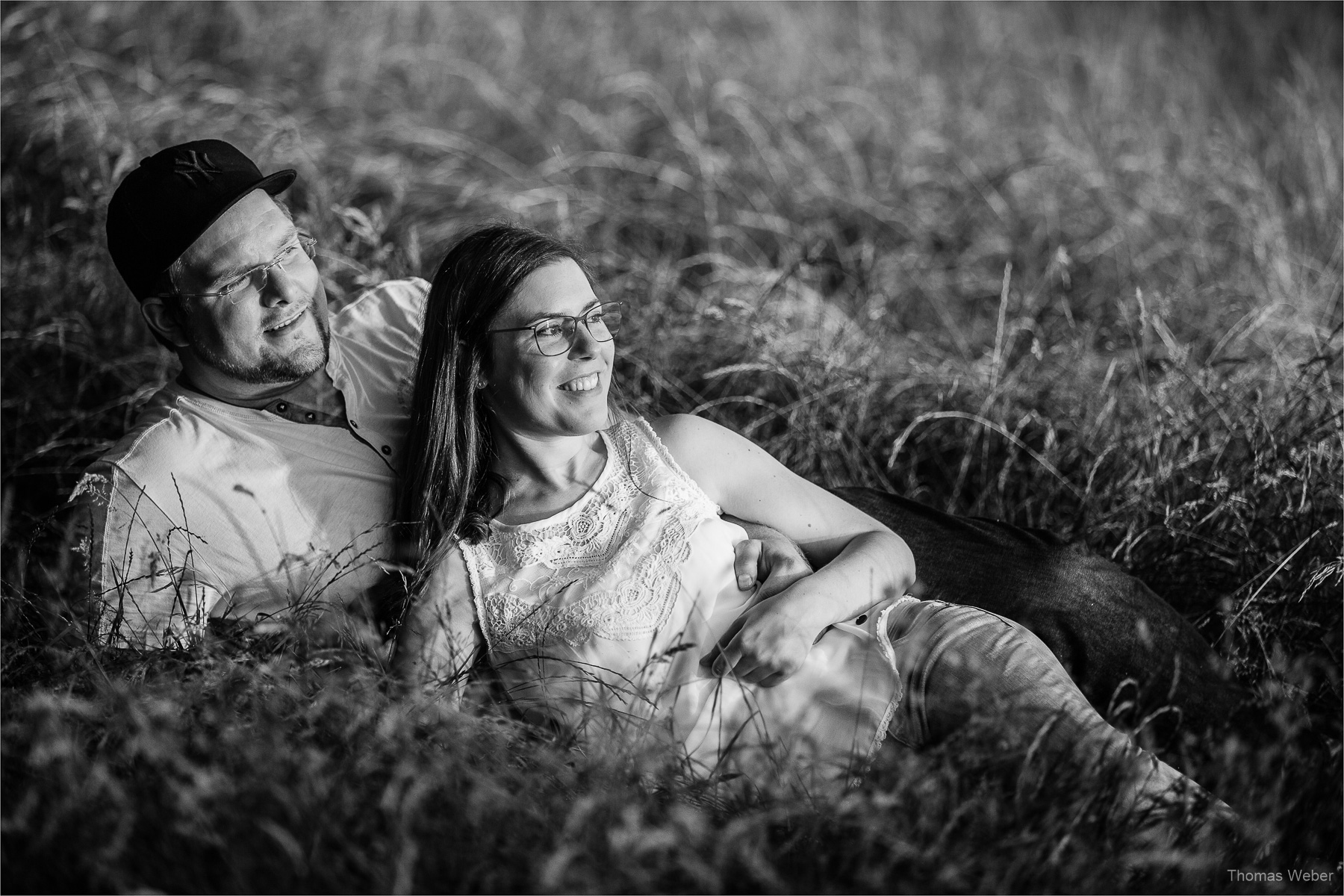 Paarfotos bei einem Engagement-Shooting vom Fotografen Thomas Weber in Oldenburg