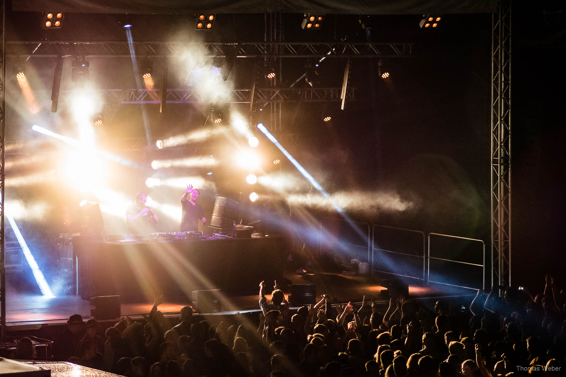 Die Housedestroyer auf der Freiluftfete Wardenburg, Konzertfotograf Thomas Weber aus Oldenburg