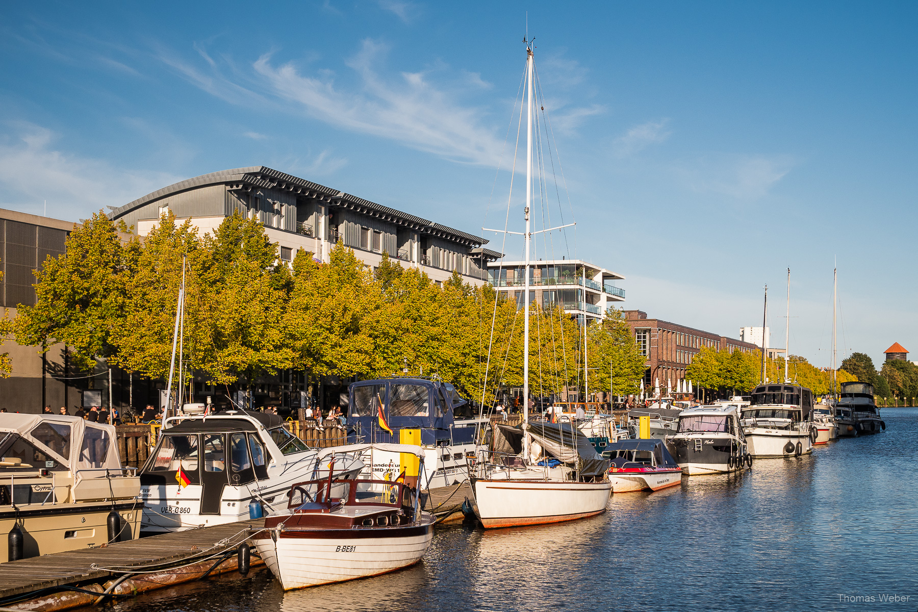 Yachthafen von Oldenburg, Hafen von Oldenburg, Hafenpromenade Oldenburg, Fotograf Thomas Weber