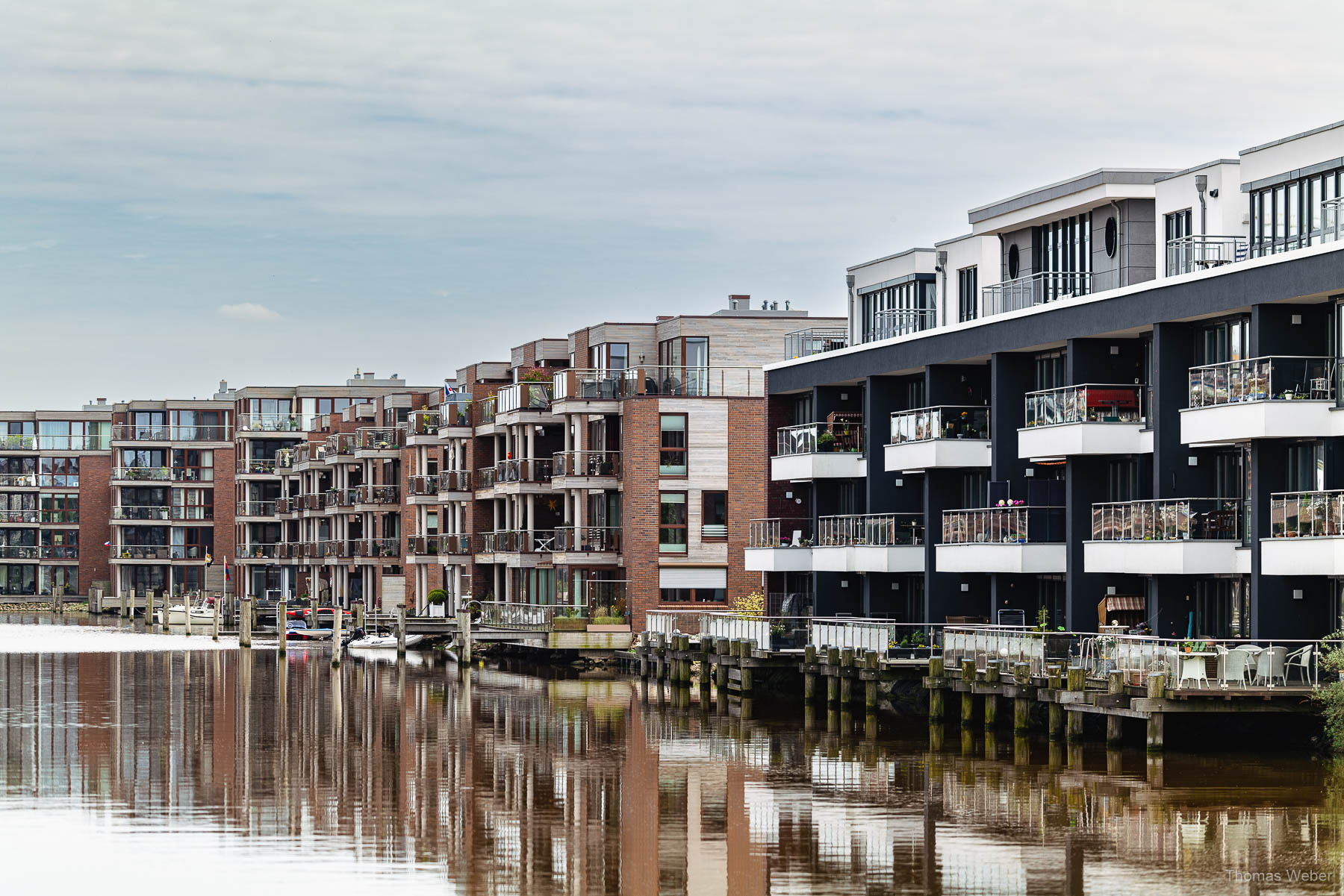 Der Hafen in Emden , Fotograf Thomas Weber aus Oldenburg