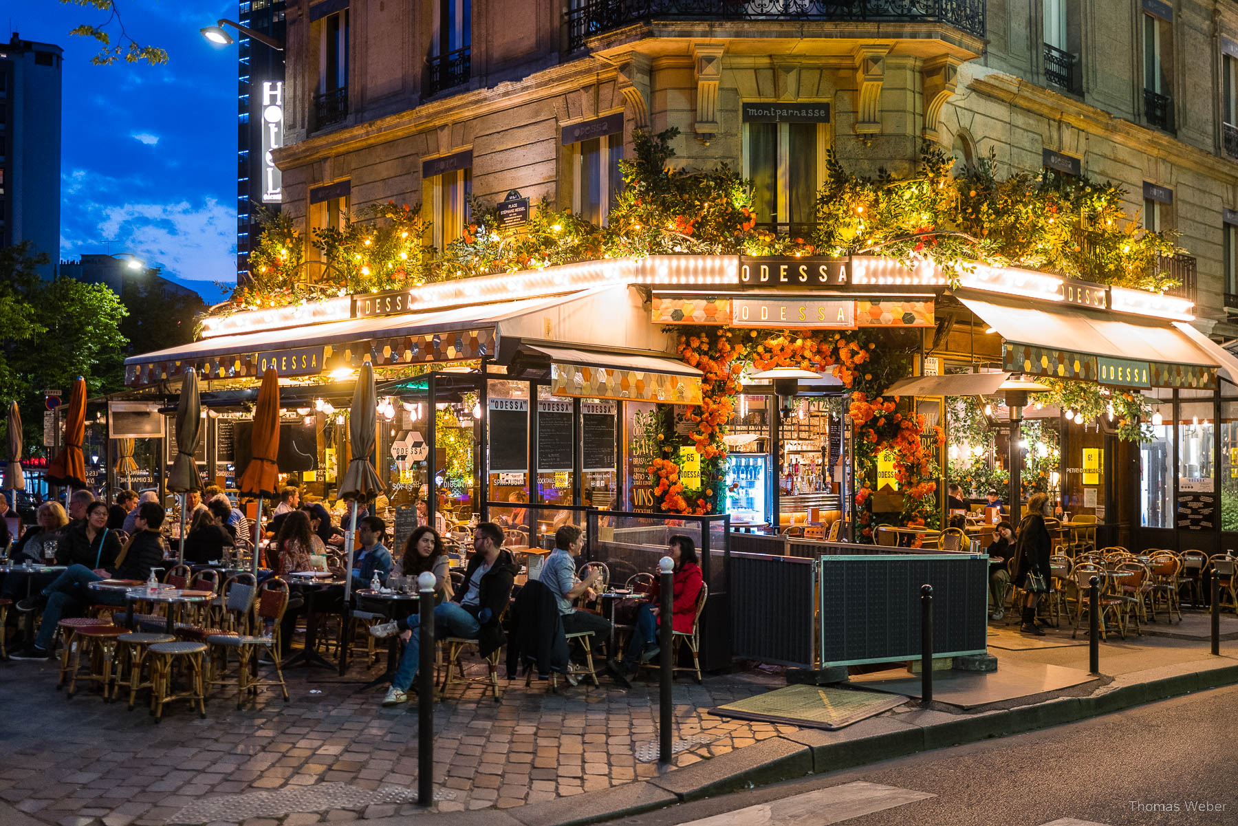 Schöne Restaurants und Cafés im Künstlerviertel Montmatre von Paris, Fotograf Thomas Weber aus Oldenburg