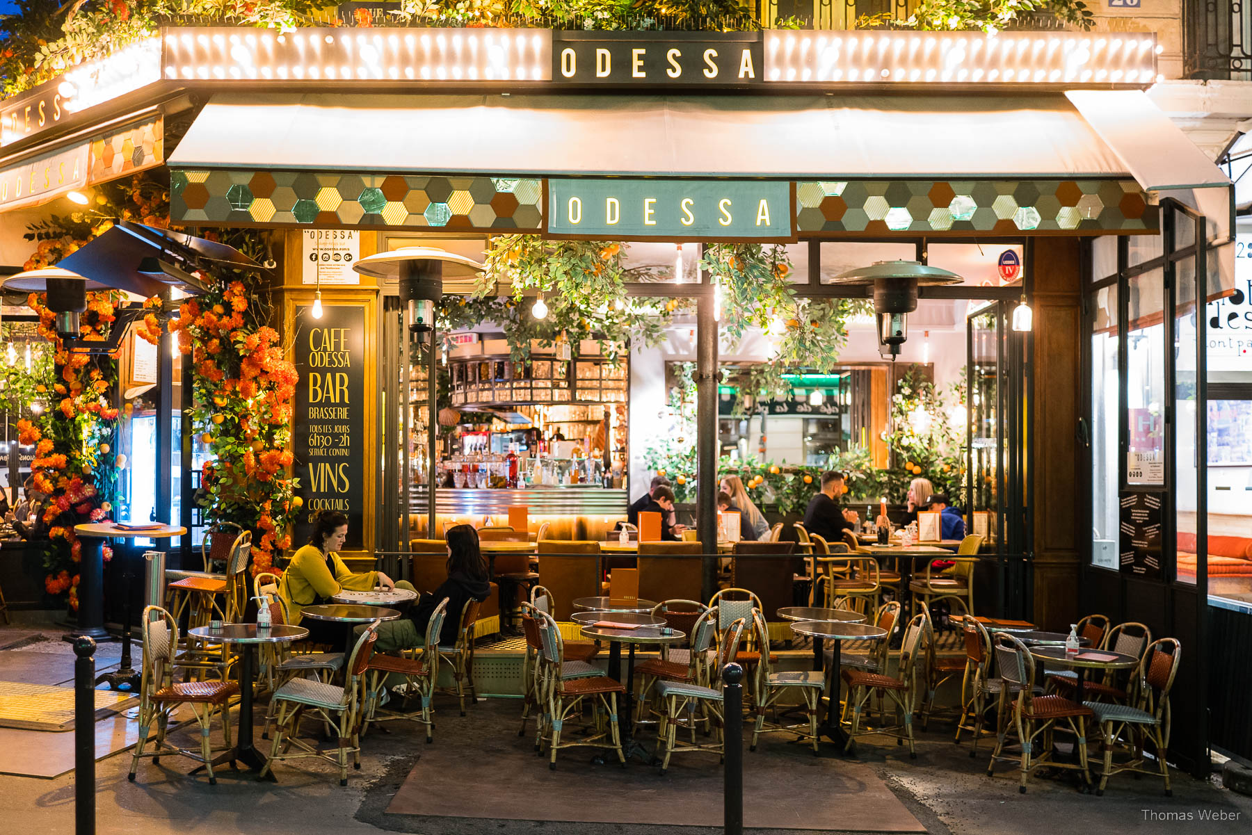 Schöne Restaurants und Cafés im Künstlerviertel Montmatre von Paris, Fotograf Thomas Weber aus Oldenburg