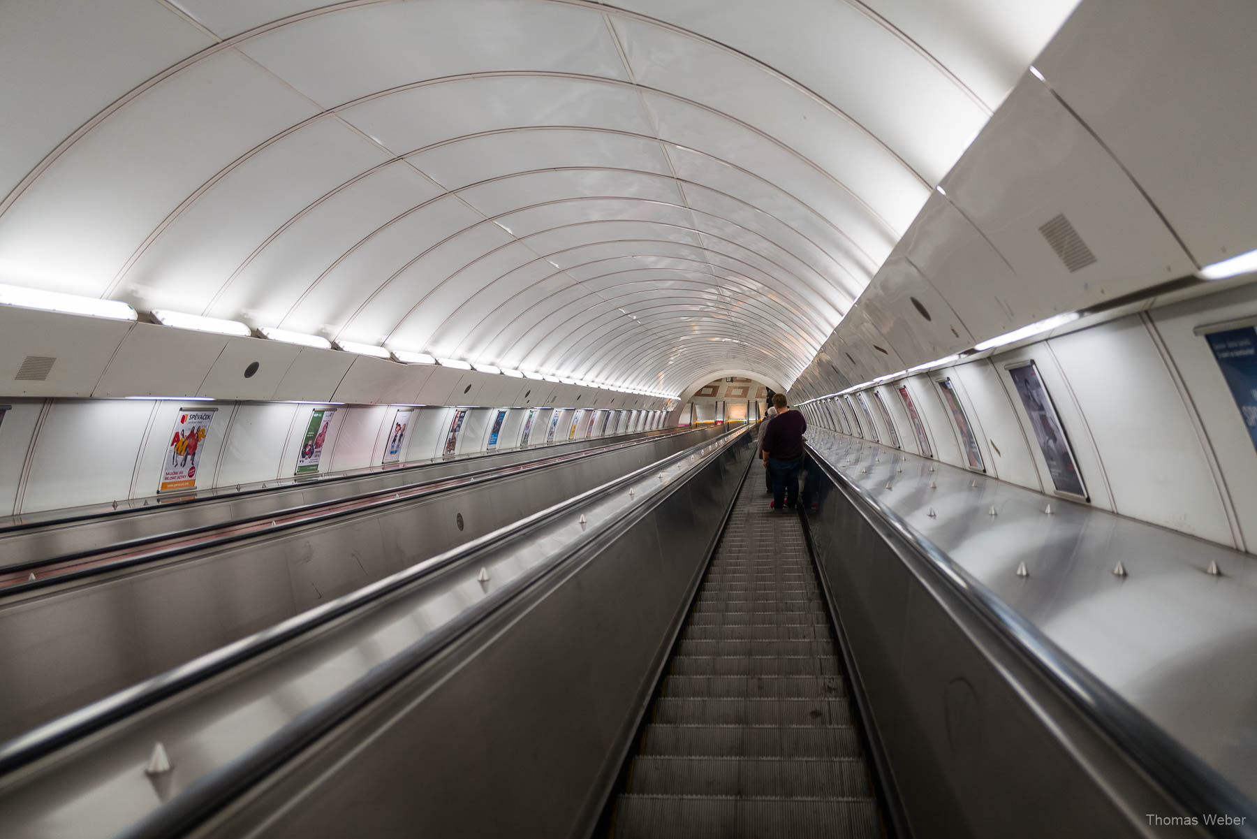 Faszinierende Prager Metrostationen und Rolltreppen, Thomas Weber, Fotograf aus Oldenburg