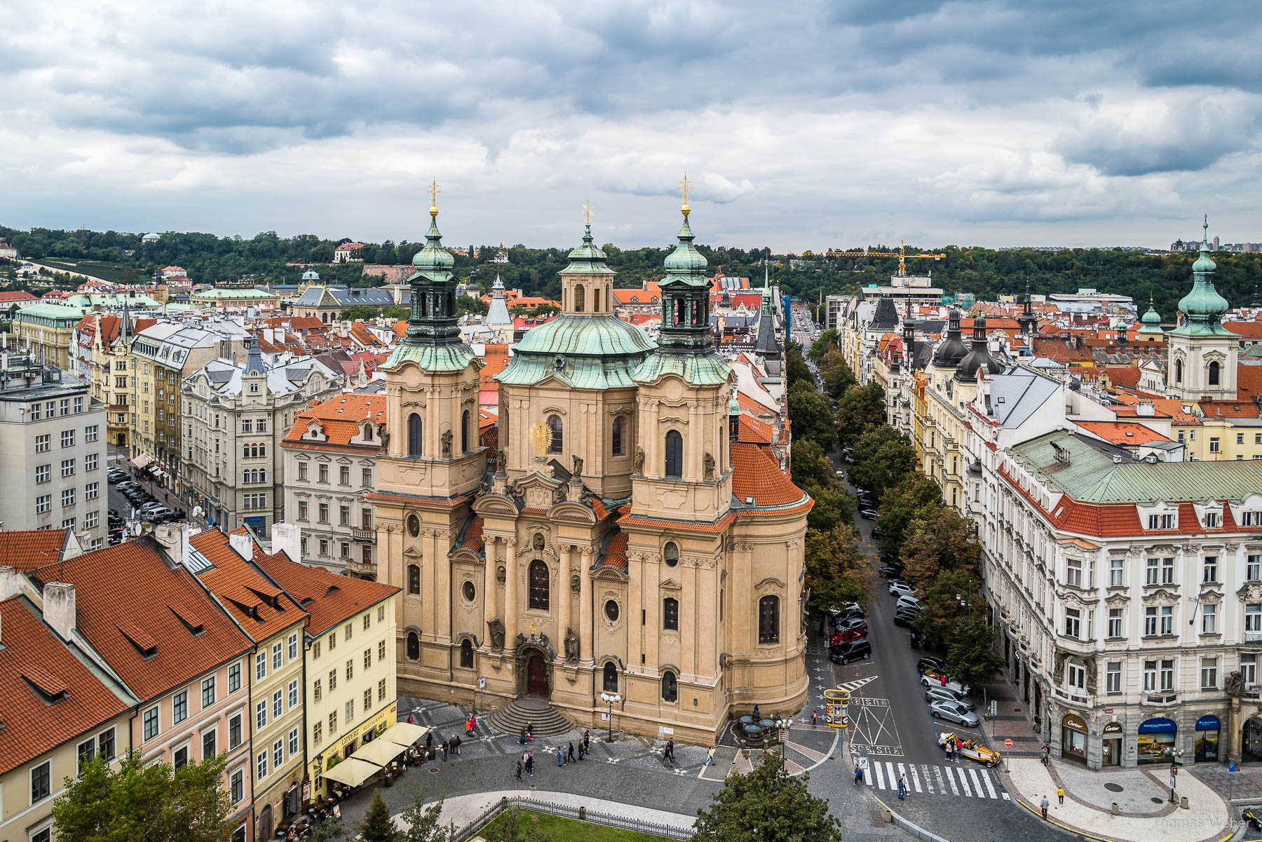 Der Altstädter Ring (Staroměstské náměstí) und das Rathaus mit der astronomischen Aposteluhr, Fotograf Thomas Weber