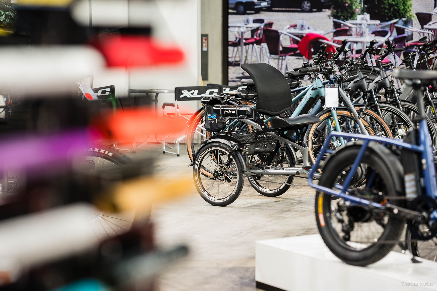 Messefotograf auf der Messe 'Caravan Freizeit Reisen 2025' in der Weser-Ems-Halle Oldenburg, Thomas Weber