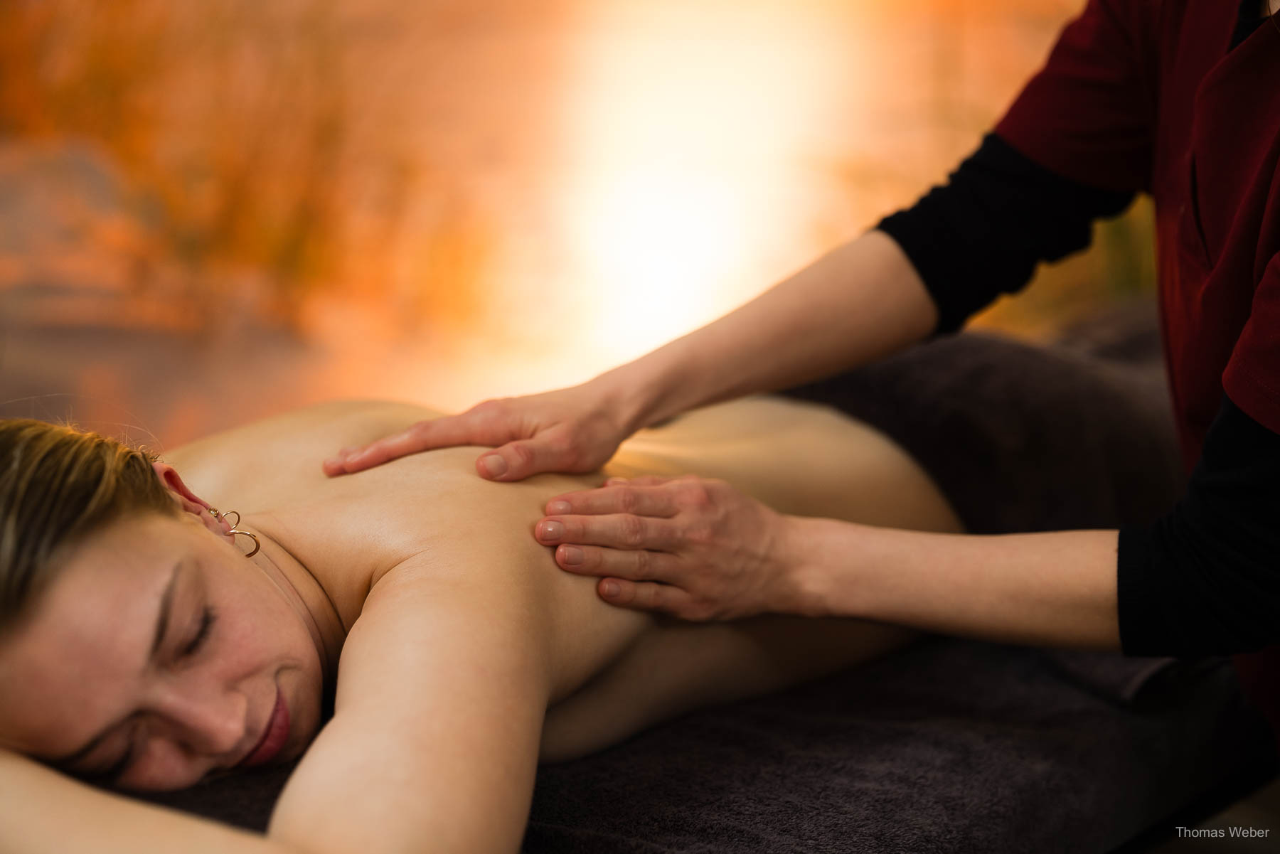 Werbefotos der Wellness- und Massageangebote im OLantis Huntebad Oldenburg, Fotograf Thomas Weber