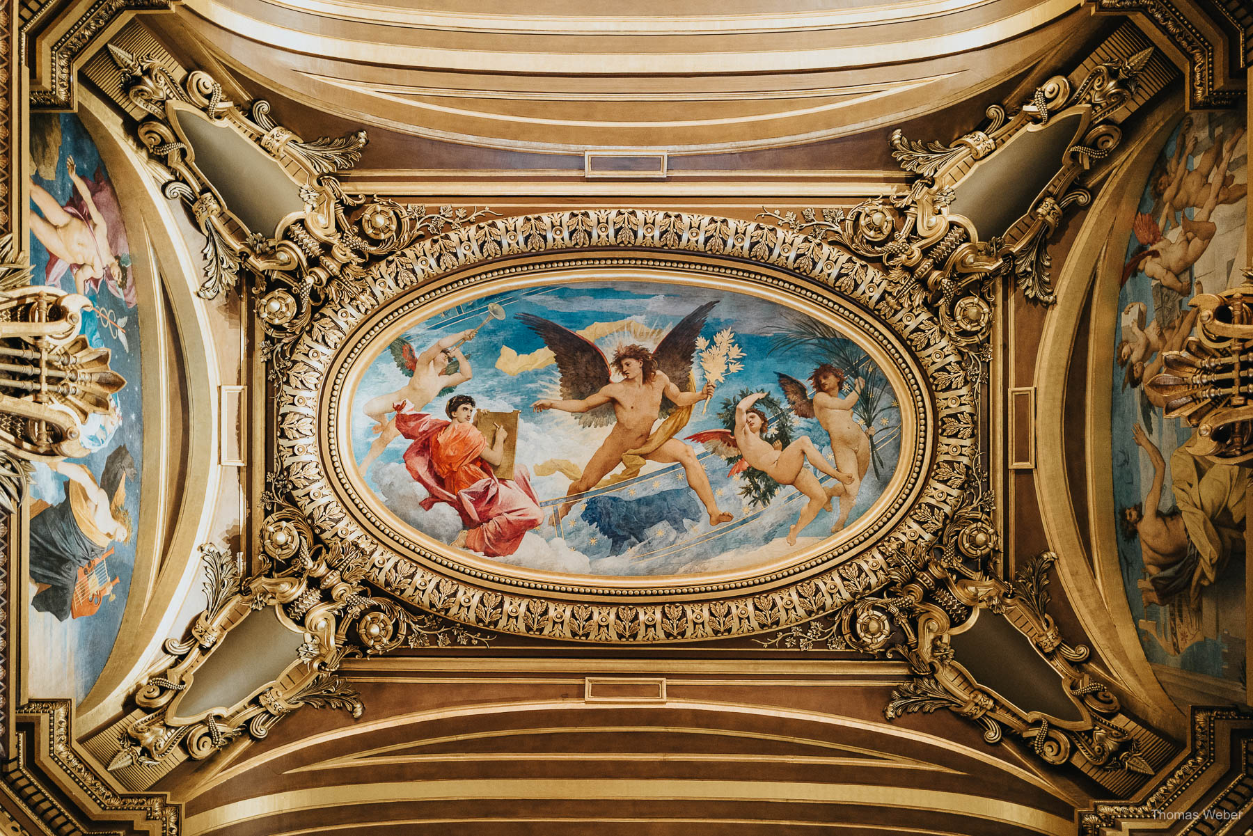 Pariser Oper und Galeries Lafayette Opéra Garnier und Galeries Lafayette in Paris